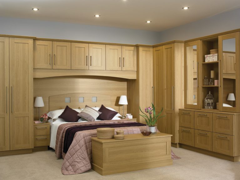 cat-kayu-untuk-cabinet-bed